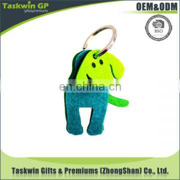 Custom dog felt keychain funny key chain for promotion
