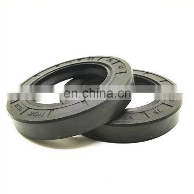 Auto Engine Parts Gearbox Rubber Oil Seal With Double Lip And Single Spring photo-4