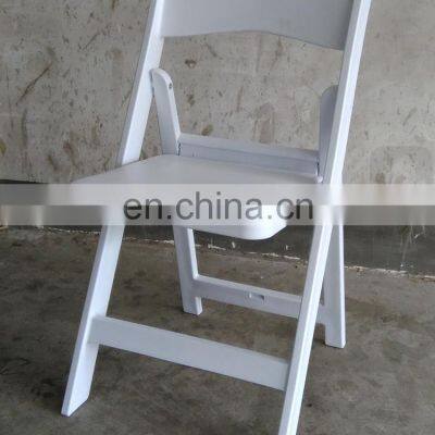 Factory supply plastic resin italian design plastic chair white wedding folding chair