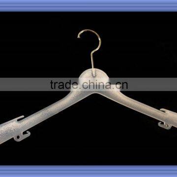 17" Top Hanger