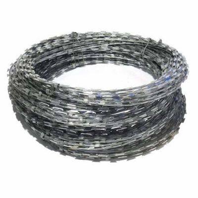 PVC PE Coated Galvanized High Strength Razor Barbed Wire for Protection Mesh/Farm Fencing photo-4