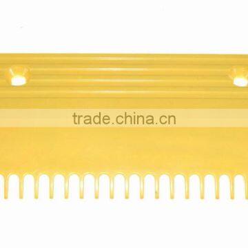 Escalator Comb Plate 204*145*9.068 Plastic 22T Yellow Right