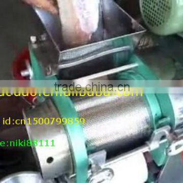 Fish processing machine of fish ball production line/fish skinning machine/fish meat and bone seperator machine