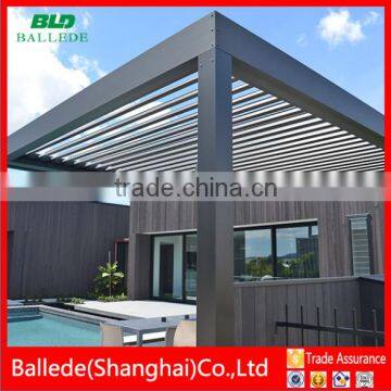 aluminum pergola with louvered roof