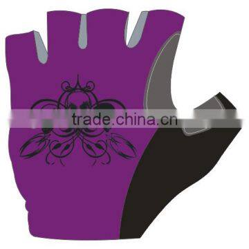 2015 hot sales safety gloves Sports silicone bbq gloves