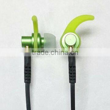 Hot 2015 FT-880 Sporty Green V4.1 Stereo Bluetooth Earphone With Yellow Stabilizer