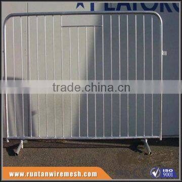 Pedestrian metal traffic crowd control barrier galvanized