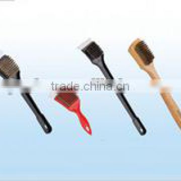 wooden or plastic handle steel wire brush barbecue brush