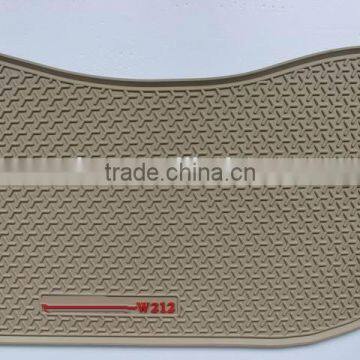 Factory Wholesale Eco-friendly PVC Rubber Car Floor Mats For BENZ W212 photo-4
