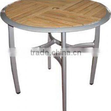 outdoor furniture sling table / aluminum frame & teak table top