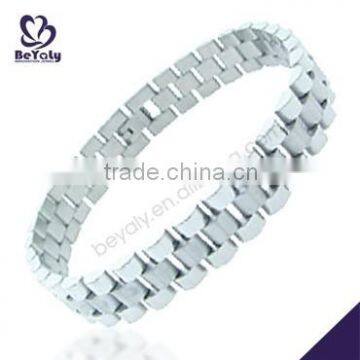 China Manufacturer 2015 latest stainless steel letters bead macrame bracelet