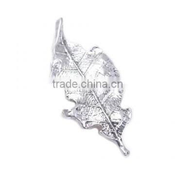 Fashion Antique Silver Zinc Alloy Leaf Pendant