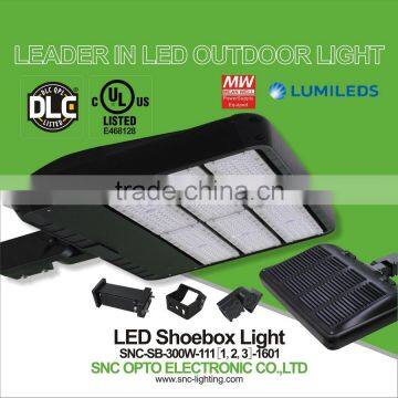 SNC High lumen efficiency led shoebox light IP65 with UL cUL DLC certification and 5 years warranty