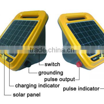 Solar electric fence energizer for sheep