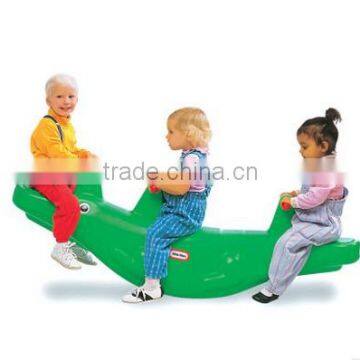 Eco-friendly and funny kids rocking seesaw plastic seesaw for kids 2016