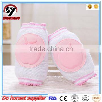 2017 Shuoyang factory wh2017 wholesale cute apple pictures Unisex Baby Crawling olesale volleyball knee pad baby sleeve for kids