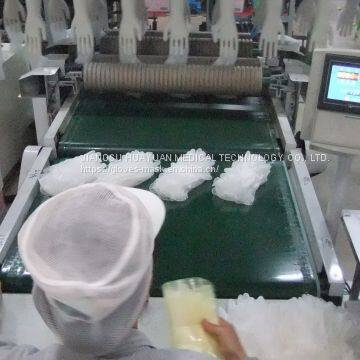 VINYL EXAMINATION GLOVES