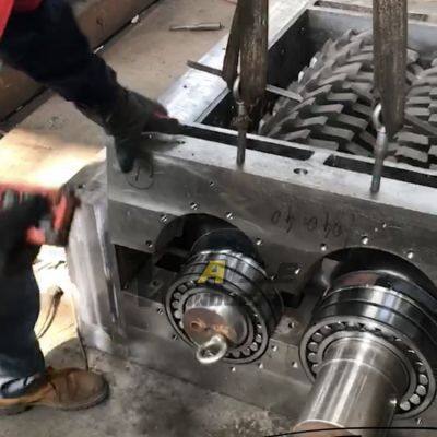 Industrial Heavy Duty Shredder Twin Shaft Shredder Steel Aluminum Iron Scrap Metal Shredder Machine