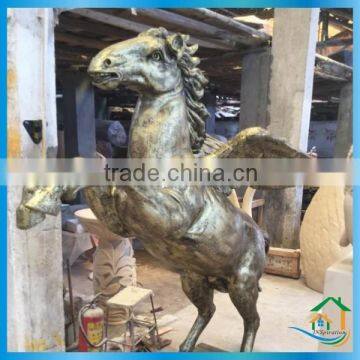 Light weight fiberglass horse