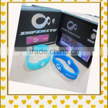inspirational fashion twist thin flexible silicone wristband