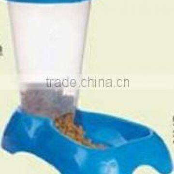 Seat-style Drinker Pet Food Bowl