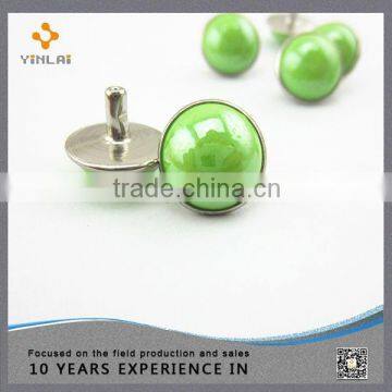 Decorative fashion round crystal rivet