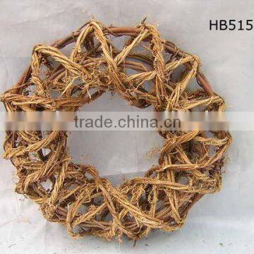 Garden Products Wicker Wreath