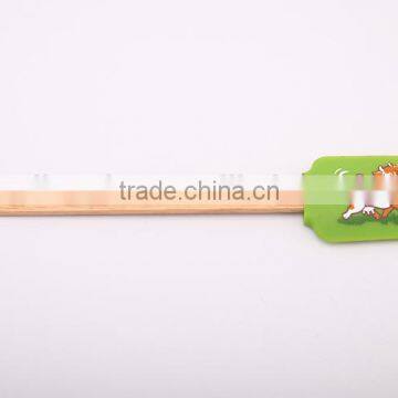 Cute shape Silicone Spatulas with wood Handles