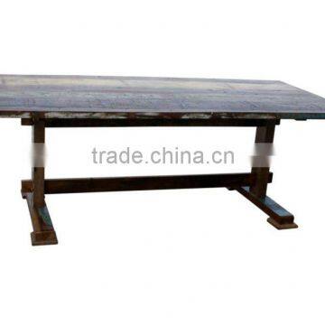Recycle dining table