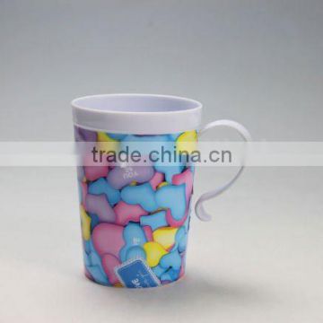 Plastic flower warter cup