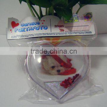 plastic promotional gift the heart shaped photo frame