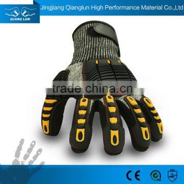 4443 Anti slip for drilling oil impact cut gloves