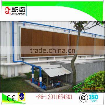 wet wall evaporative cooling system for reducing temperture