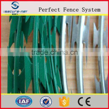 Hot Dipped Galvanized Razor Barbed Wire With Durability Quality photo-2