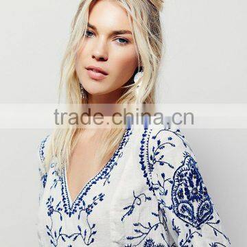 2016 Guangzhou Shandao Hot Selling Fashion Autumn Casual Long Sleeve V Neck White Embroidery Cotton Designs Ladies Tops photo-4