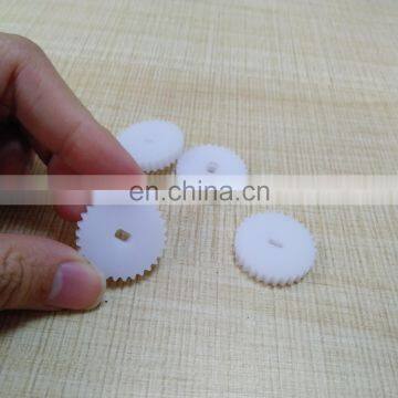 China Customized Plastic Gear Shaft,pom Worm Gear Plastic Gear Pom