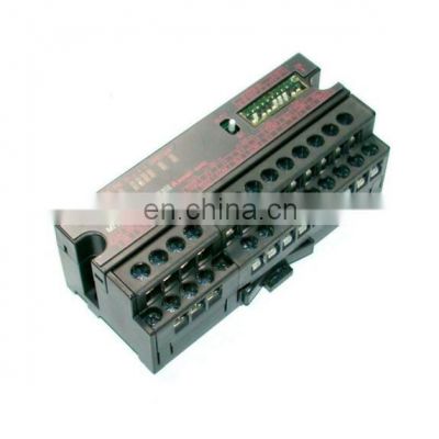 Brand new original Mitsubishi PLC transistor output module AJ65SBT-64AD-V in stock