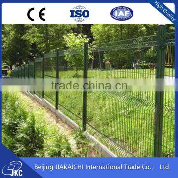 hot sale Hot dip wire mesh fence Made in China