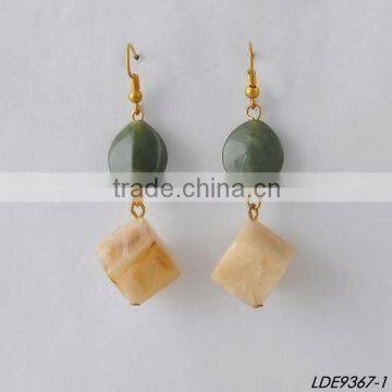 Delicate Resin Oval and Cube Earrings photo-2