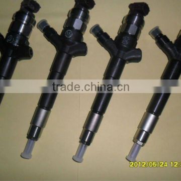 Original Denso injector for Mitsubishi 1465A041/1465A2, model no.095000-5600, Denso original fuel injector