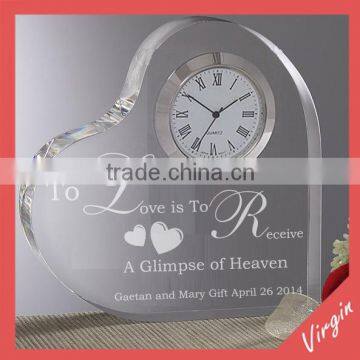 Wholesale heart shape 3d laser engraving personalized crystal wedding souvenir clock