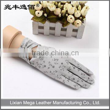 2016 new desiges summer UV protection driving cotton gloves