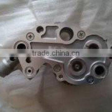 ME204054 Mitsubishi Engine Oil Pump 4M40 Oil Pump photo-2
