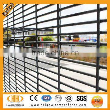 High quality and low price anti climb fencing panel