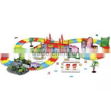 Colorful b o electric rail car toy