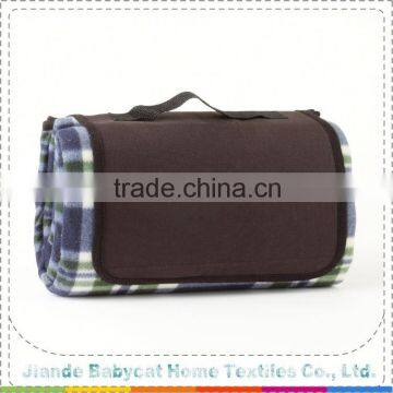 Top fashion simple design cheap super soft fleece blankets wholesale