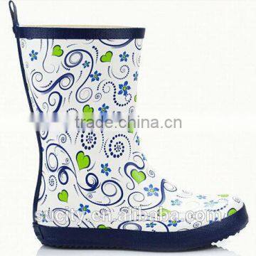 elegant floral ladies rubber rain boot with floral pattern