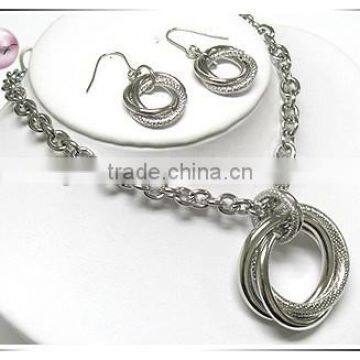 Triple braid ring chain necklace and earring set