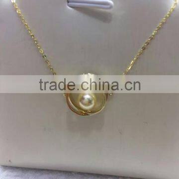 6.5-7mm light golden Akoya Pearl Pendant