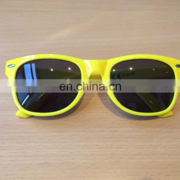 2017 hot sale promotional PC Sunglasses -UV400